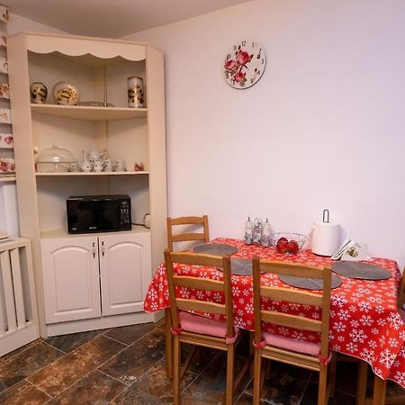 Stella's cozy home Balotesti Esterno foto
